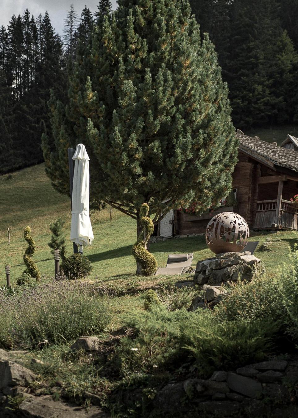 Готель La Ferme Des Vonezins Тон Екстер'єр фото